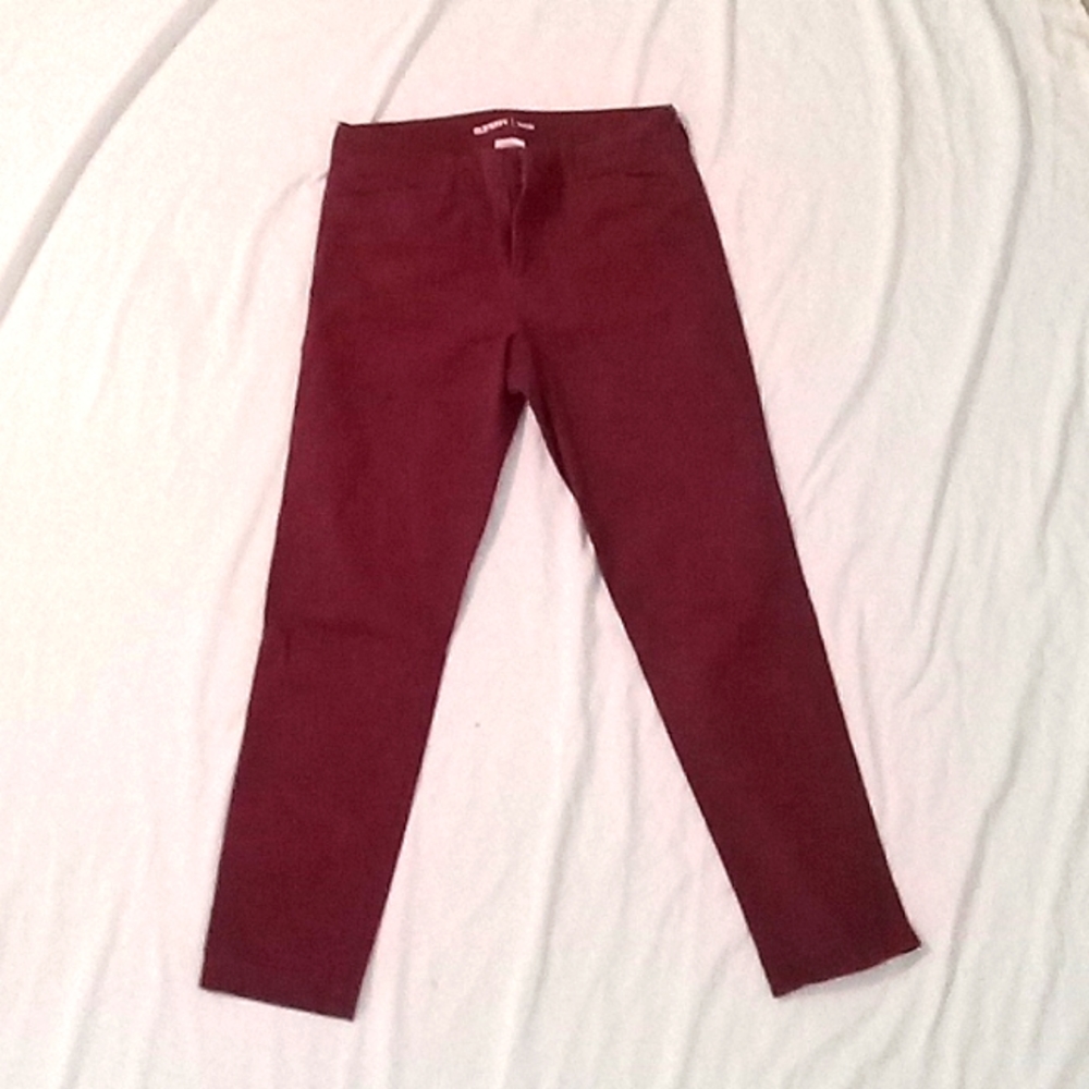 Burgundy Old Navy Pixie Size 4